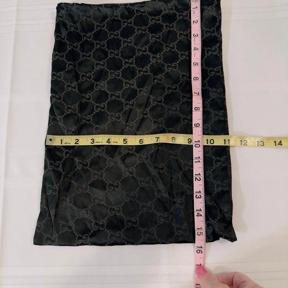 Gucci dust cover